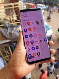 A picture of Samsung galaxy S8