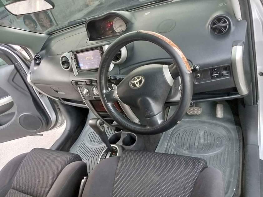 used toyota ist