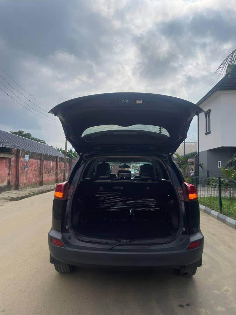 A picture of Toyota RAV4 XLE