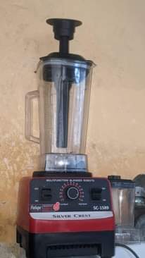 A picture of Heavyduti blender ni from ujeremani watts 5500. Maalum Kwa kazi.