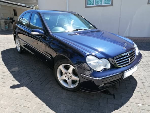 mercedes benz c180