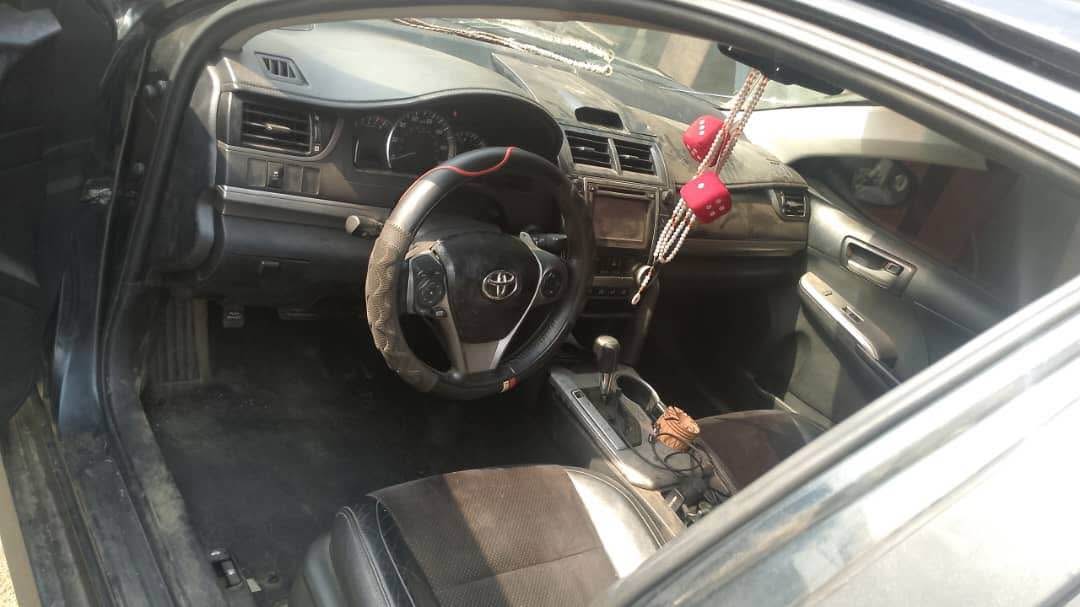 A picture of CLEAN REGISTERED TOYOTA CAMRY 2013 V6 THUMSTART GOING FOR 10.8M
