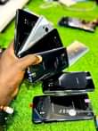 A picture of UK used Samsung original phones