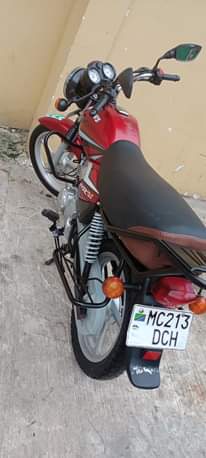 A picture of Tvs staR cc125 ikosokoni
