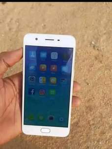 A picture of Oppo a57