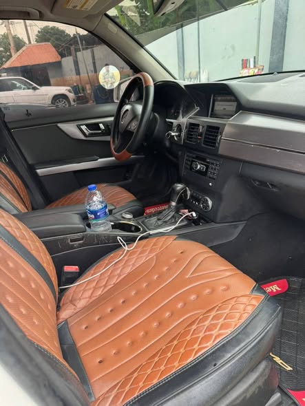 A picture of Benz glk 350 2009