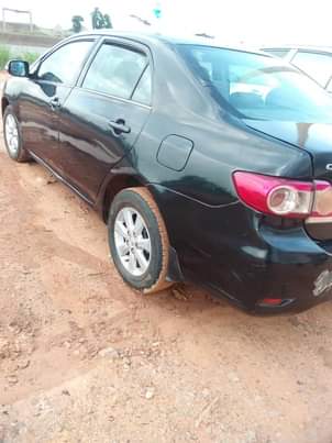 A picture of 2010 Toyota corolla