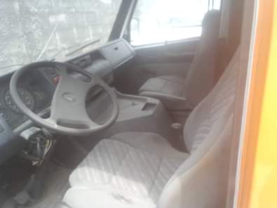 A picture of MERCEDES BENZ BUS MB 100 VERY GOOD ENGINE AND SOUND