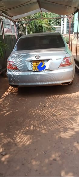 A picture of Available Uhs 14m 0702549830