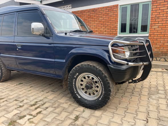A picture of Pajero 0704909168