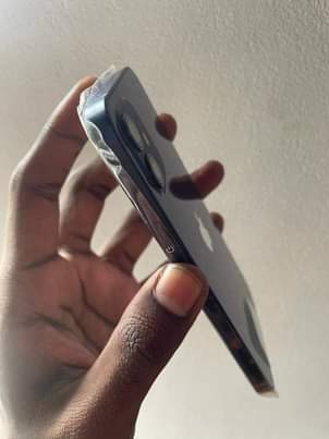 iPhone M.