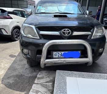 used toyota hilux