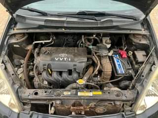 A picture of Toyota Yaris 2006