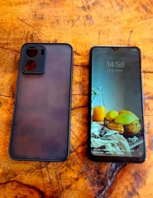 A picture of Vivo y 35