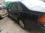A picture of Toyota Avalon 04