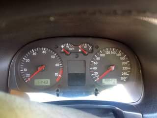A picture of 2010 Golf 4 2liter engine