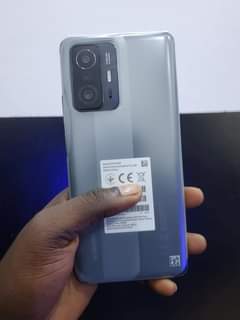 A picture of MI 11T PRO