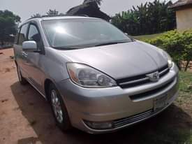 A picture of Clean 2007 Sienna