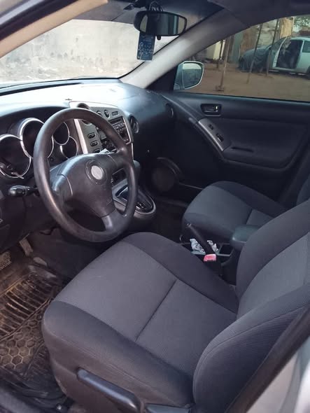 A picture of PONTIAC VIBE