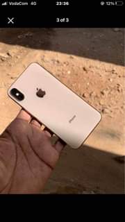 A picture of IPhone X