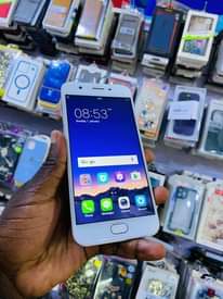 A picture of Oppo A57
