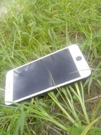 A picture of Iphone 7 plus GB128
