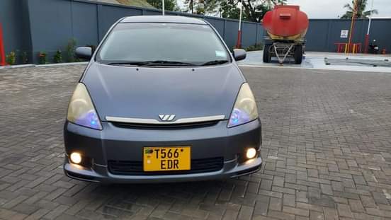 A picture of TOYOTA WISH EDR