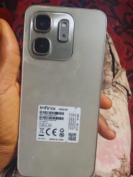 A picture of Infinix hot 50i