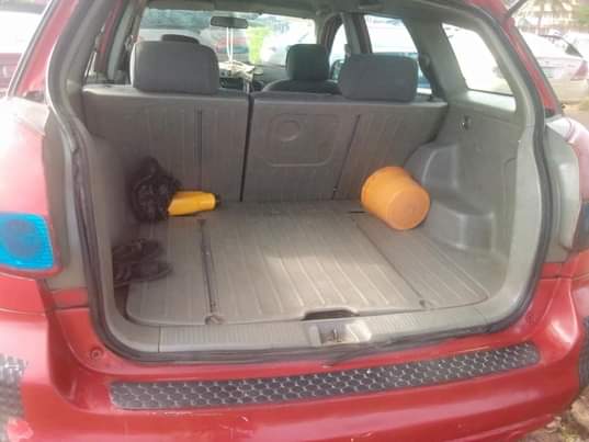 A picture of Toyota matrix 04