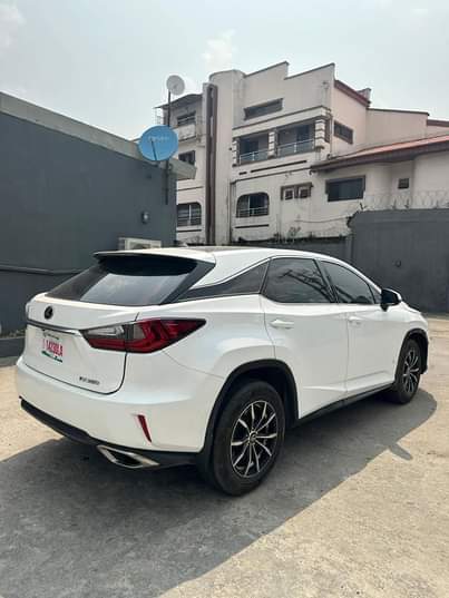 A picture of LEXUS