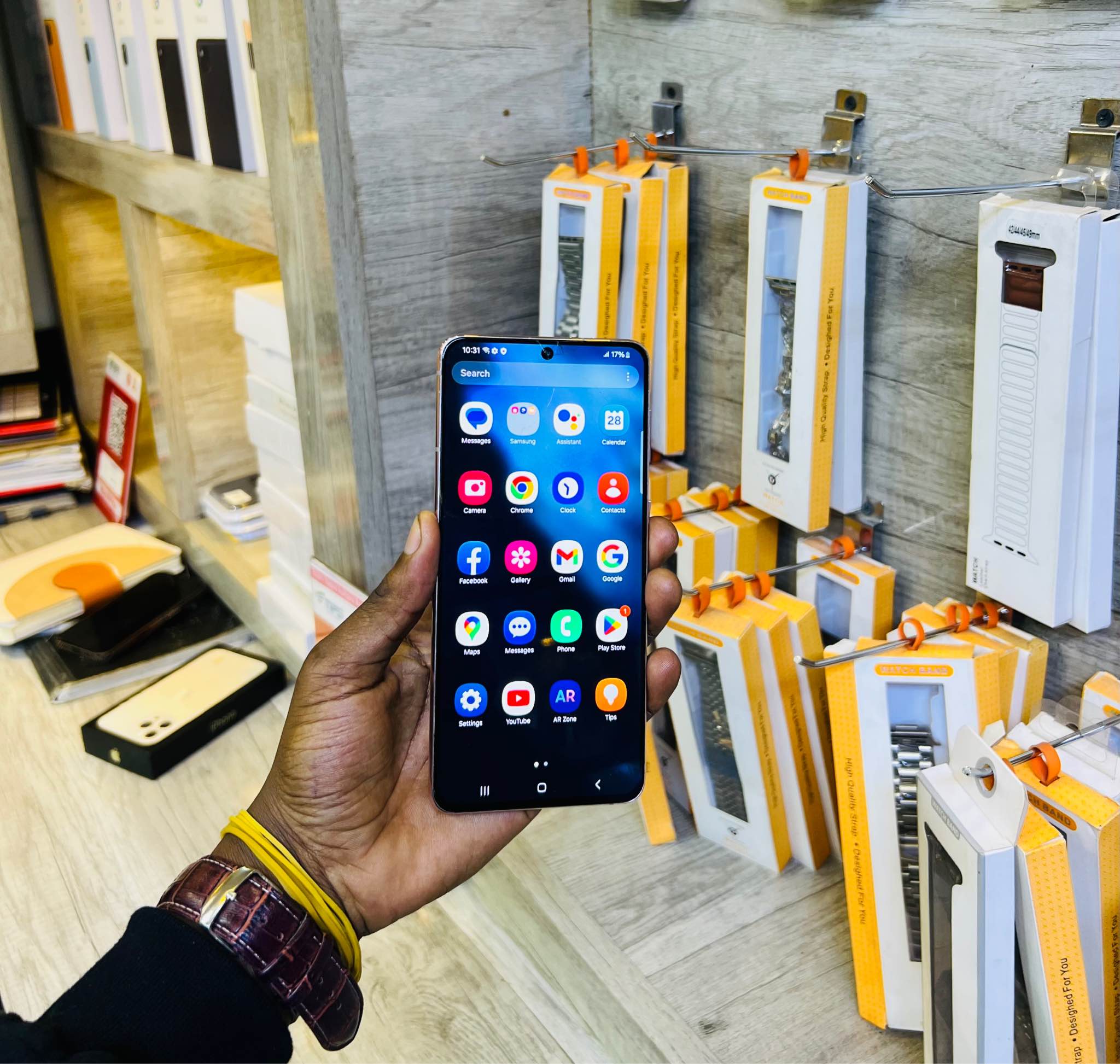A picture of Samsung S21 PLUS storage 128GB RAM 8GB Price 285 000
