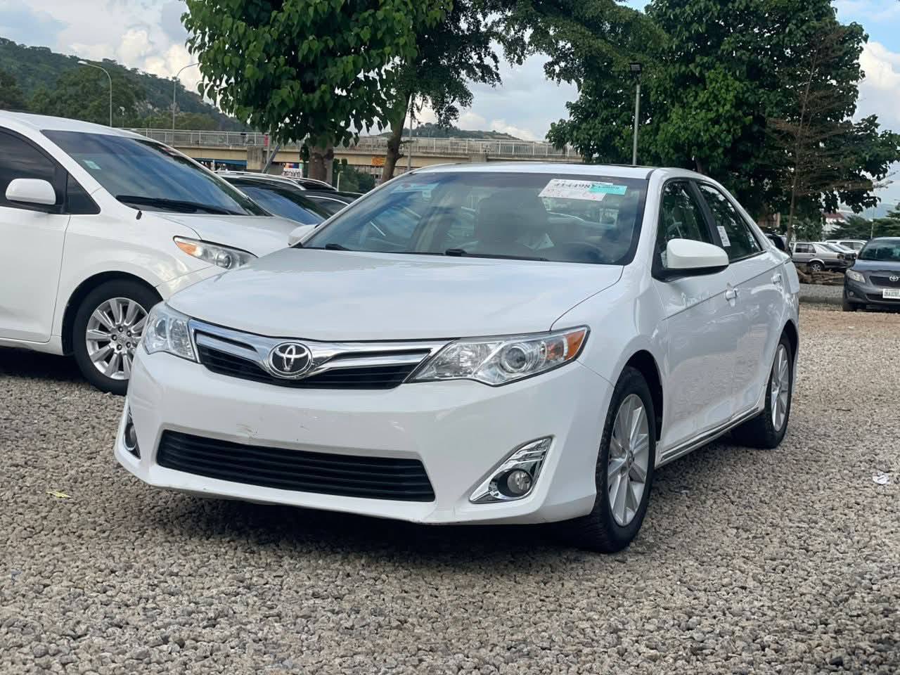 A picture of 16.8M 2013 Toyota Camry XLE Foreign Used Full Option Original