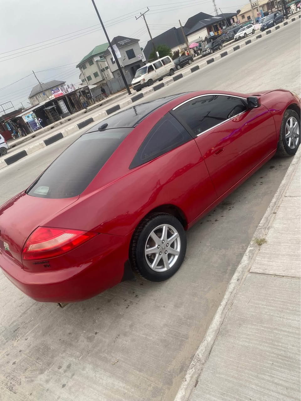 A picture of One Door Honda Accord