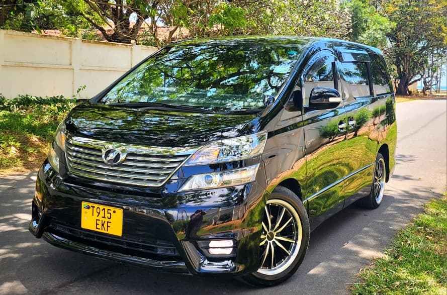 A picture of Toyota Vellfire