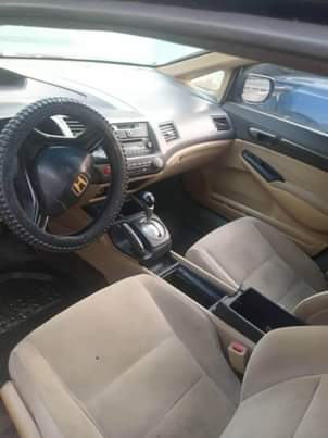 A picture of Honda Civic 06