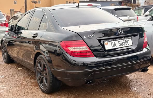 A picture of Mercedes Benz C200 On Sale