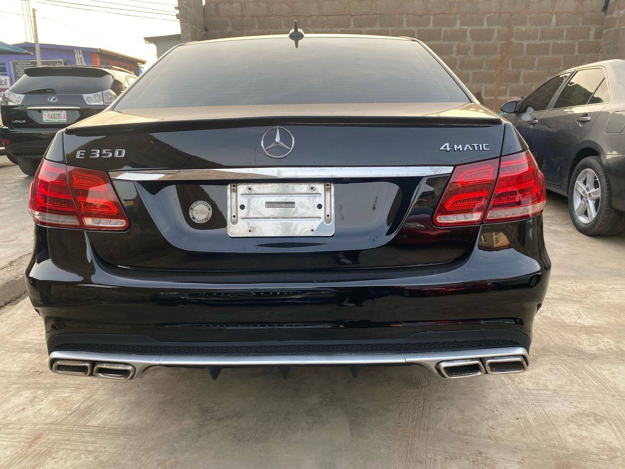 A picture of Mercedes Benz E350