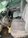 A picture of Camry 06