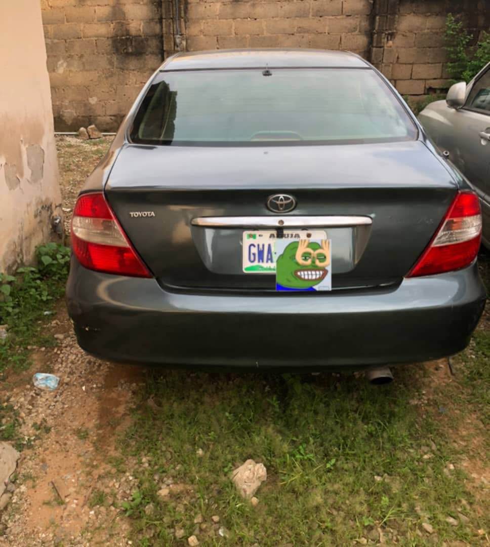 A picture of 04 Camry V6