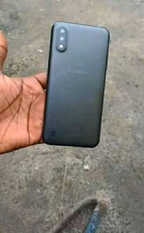 A picture of SAMSUNG A01