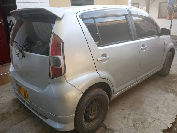 A picture of Njoo tumalize biashara Bei ml 3 2 simu 0620854998