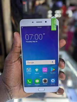 A picture of Oppo R9 plus London Used Still neat