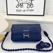A picture of Shoulder bags