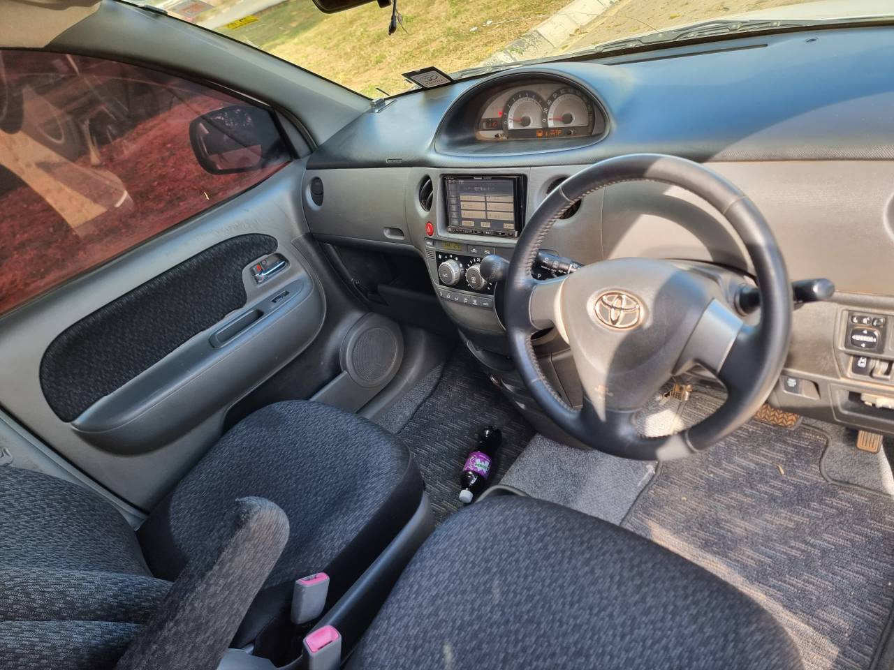 used toyota sienta