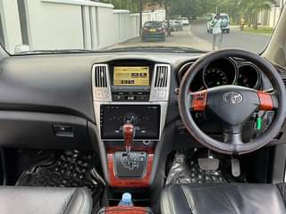 A picture of ON SALE HARRIER NEW MODEL MILEAGE 64 YEAR 2OO5 ENGINE