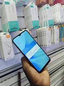 A picture of Oppo A57 128GB 6GB ram