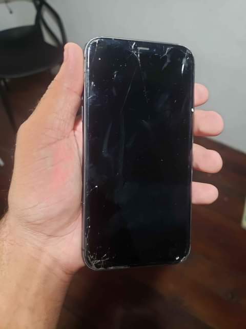 iPhone M.