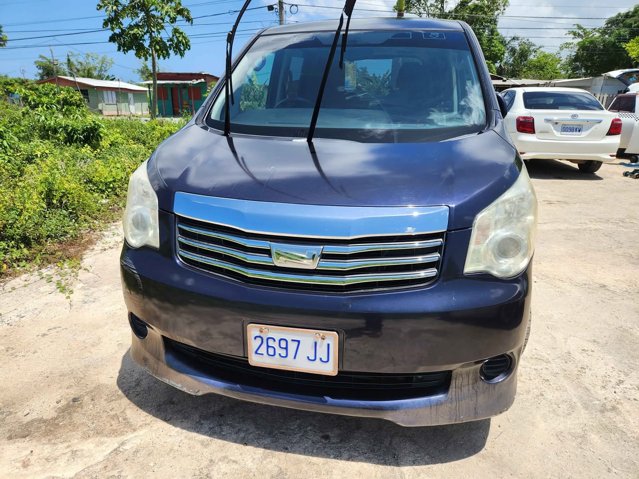 used toyota noah