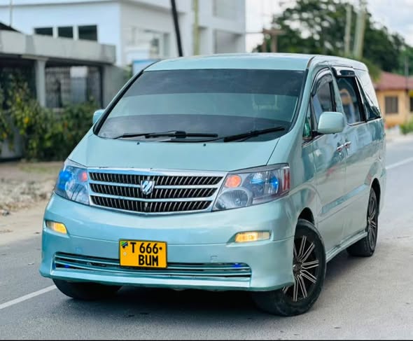 A picture of TOYOTA ALPHARD BUM Price TZS 8 9M MAONGEZI Year 2004