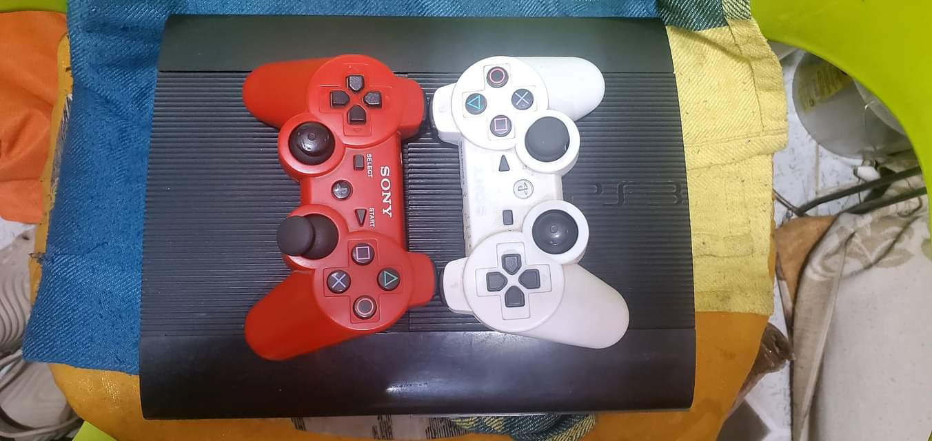 A picture of NAIUZA PLAYSTATION 3 BEI POA SANA PIGA 0689300268